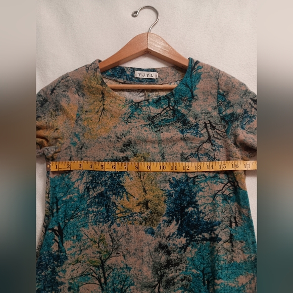 YJYL- Fun Tree Pattern Dress- Size M - Picture 8 of 9